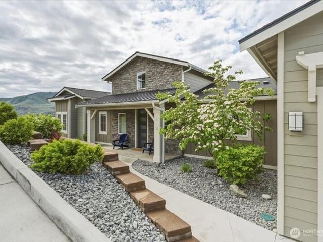 House for sale in Chelan, Chelan County