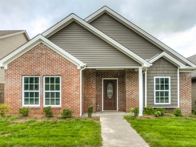 House for sale in Versailles, Kentucky