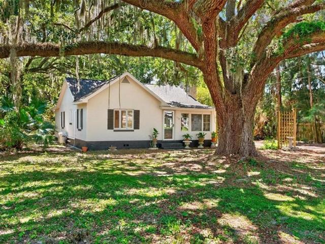 House for sale in Leesburg, Lake County
