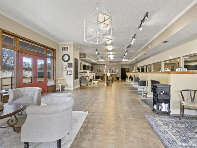 Commercial for sale in Morris, Texas