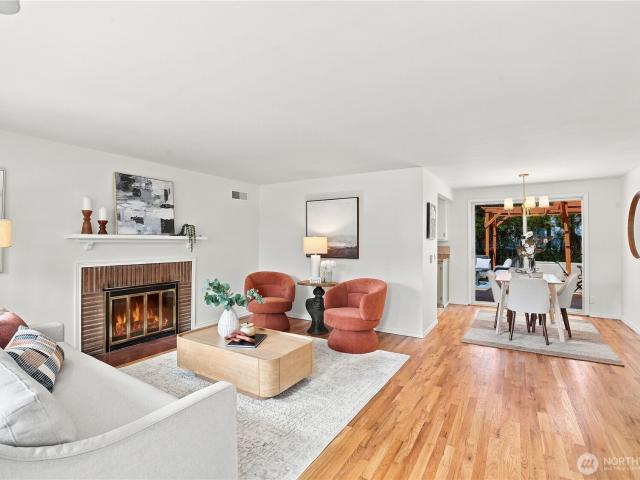 House for sale in Shoreline, Washington