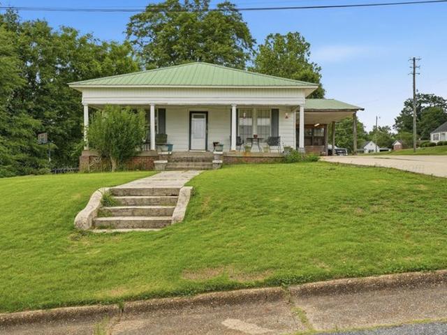 House for sale in Carbon Hill, Alabama