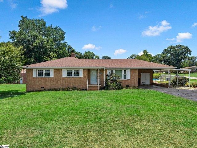 House for sale in Lyman, South Carolina