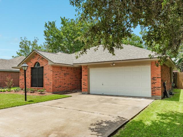 House for sale in Lake Jackson, Texas