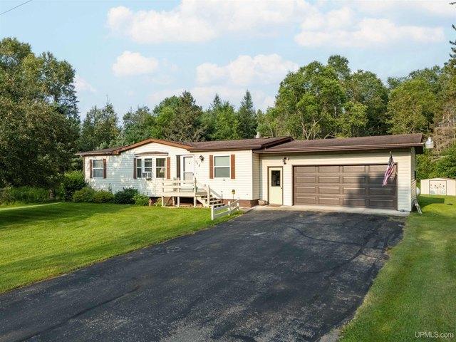 House for sale in Amasa, Michigan