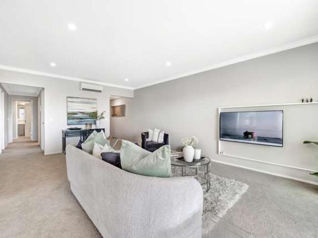 Apartment for sale in Howick, Oroua County
