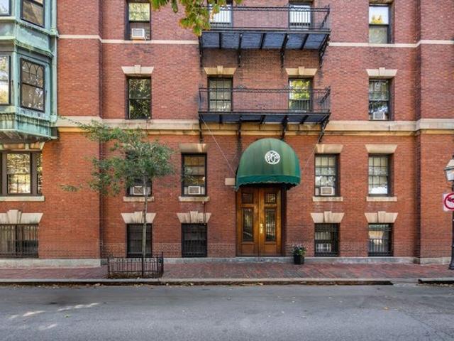 Condo for sale in Boston, Suffolk County