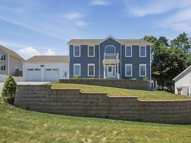 House for sale in Worcester, Massachusetts