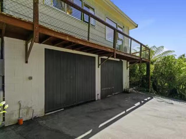 House for sale in Pauatahanui, Wellington