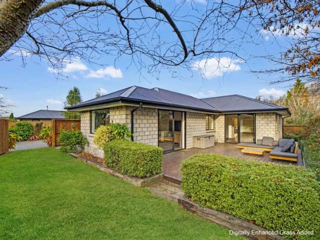 House for sale in Woodend, Canterbury