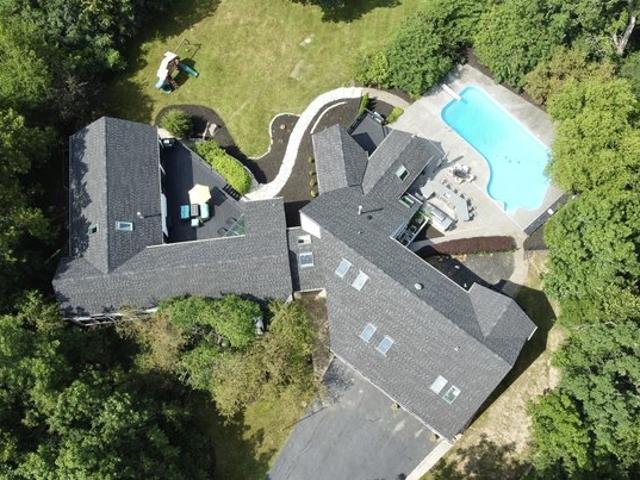 House for sale in Illinois