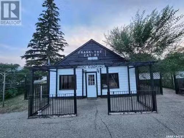House for sale in Mortlach, Saskatchewan