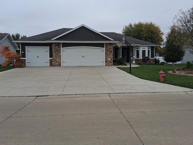 House for sale in South Sioux City, Dakota County