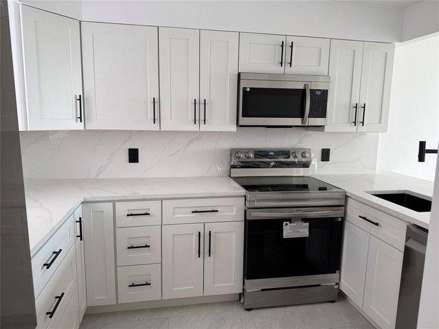 Condo for sale in Oakland Park, Florida