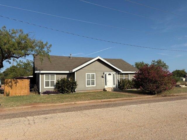 House for sale in Bronte, Texas