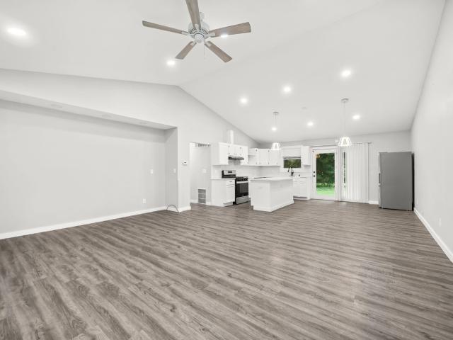 House for sale in Poplar Grove, Illinois