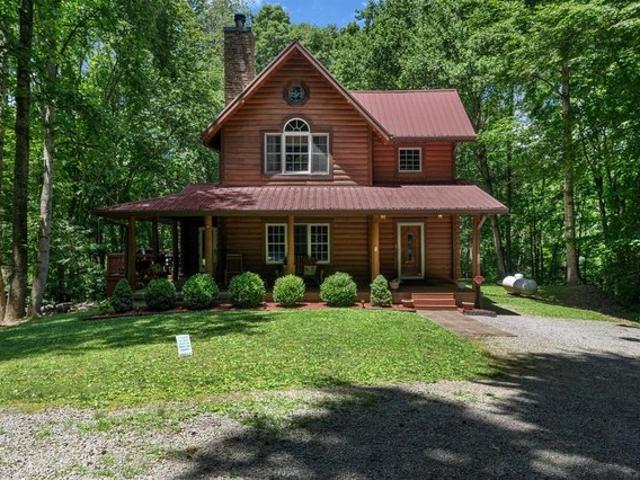 House for sale in Fountain Run, Kentucky