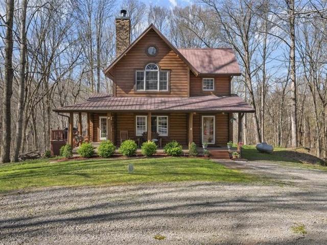 House for sale in Fountain Run, Kentucky