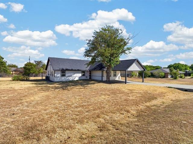 House for sale in Red Oak, Ellis County