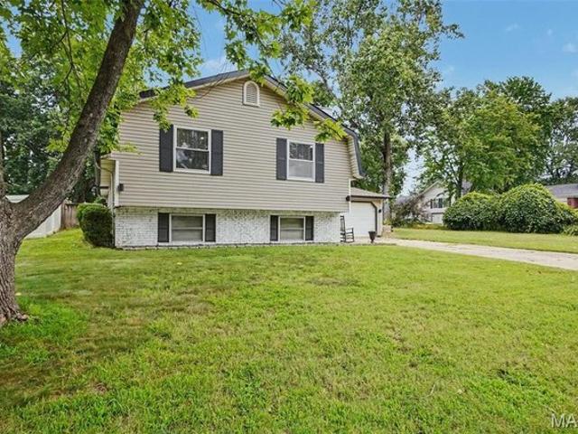 House for sale in Saint Peters, Missouri