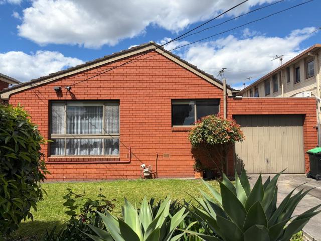 House for rent in Preston, Melbourne