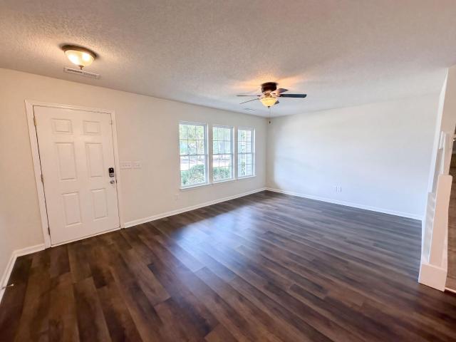 Townhouse for sale in Goose Creek, South Carolina