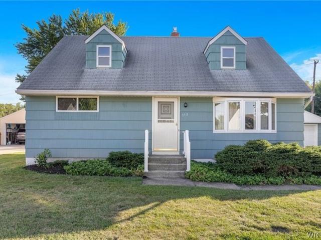 House for sale in Bowmansville, New York