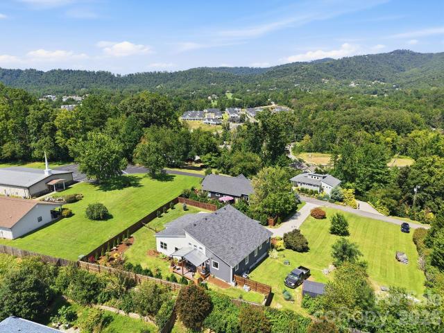 House for sale in Weaverville, North Carolina