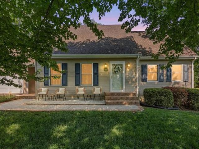 House for sale in Shepherdstown, West Virginia