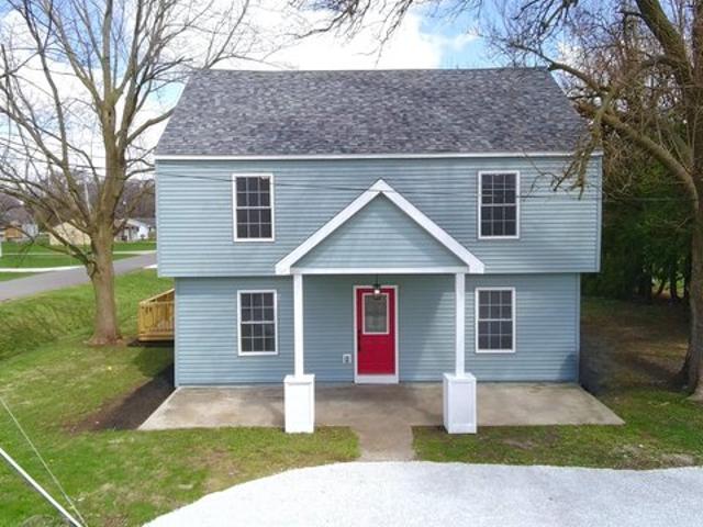 House for sale in Kentland, Indiana