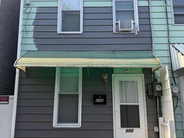 Townhouse for sale in Shenandoah, Pennsylvania