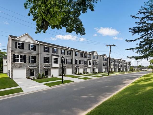 Townhouse for sale in Hammonton, New Jersey