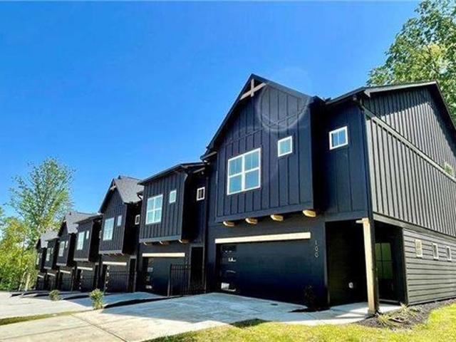 Townhouse for sale in Waleska, Georgia