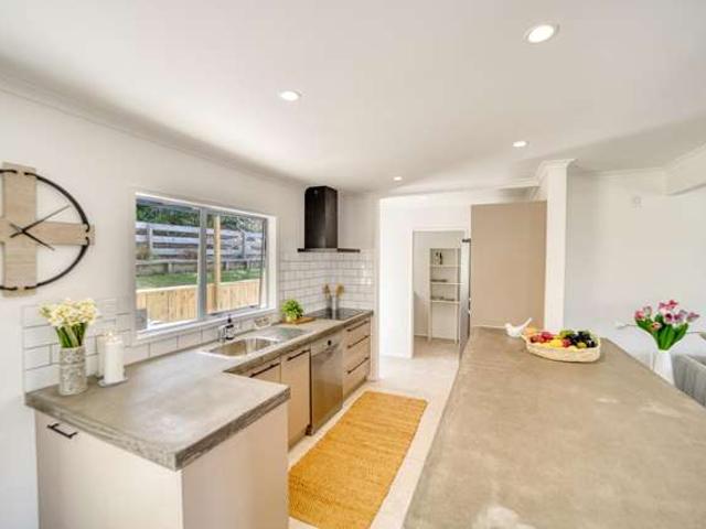 House for sale in Whangaparaoa