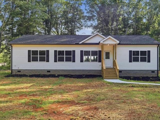 House for sale in Starr, South Carolina