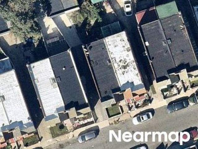 House for sale in Queens, Arverne