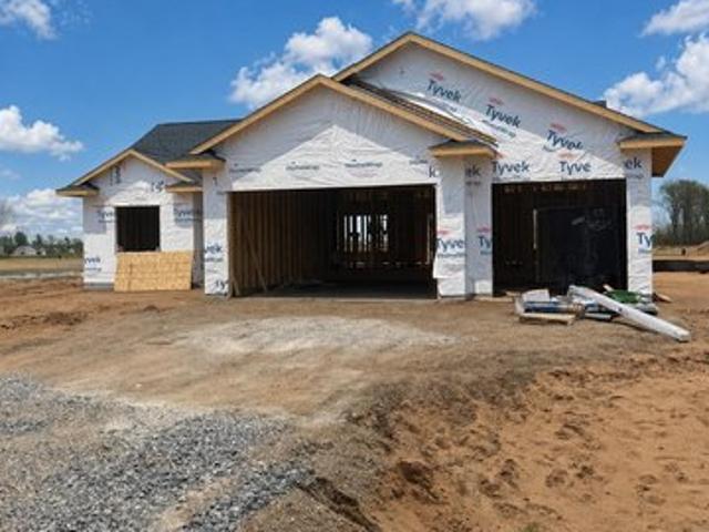 House for sale in Chippewa Falls, Wisconsin