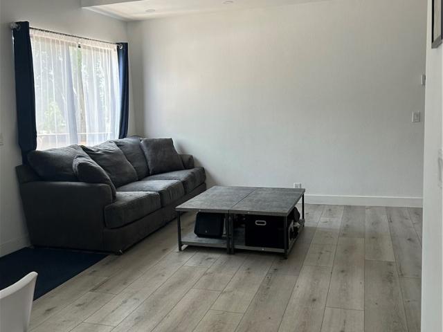 Townhouse for sale in Pacoima Neighborhood Council, Canoga Park