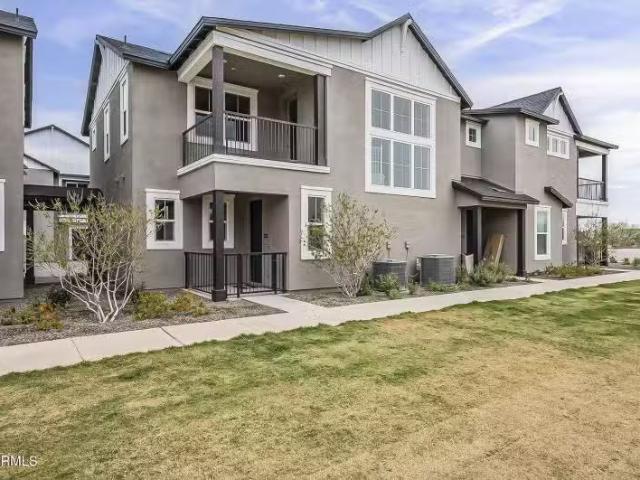 Condo for sale in Surprise