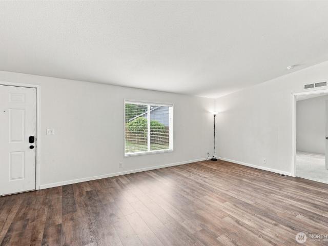 House for sale in Washington