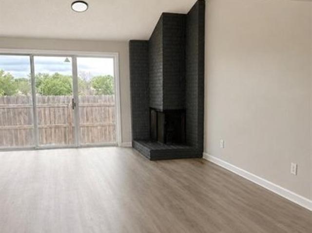 Townhouse for sale in Kansas City, Missouri