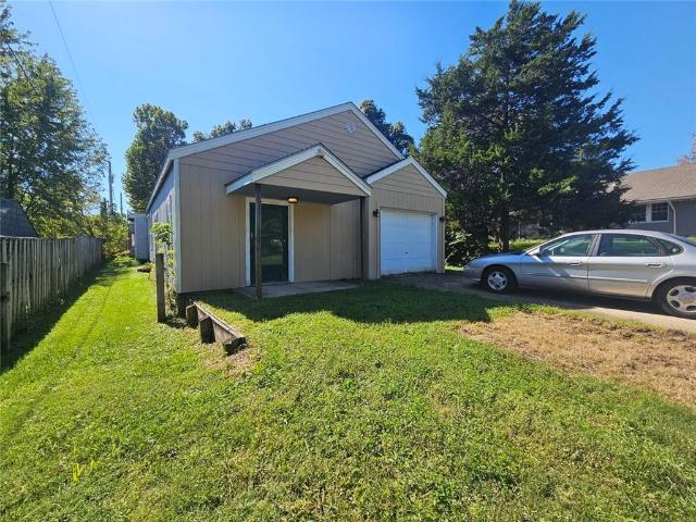 House for sale in Englewood View, Independence
