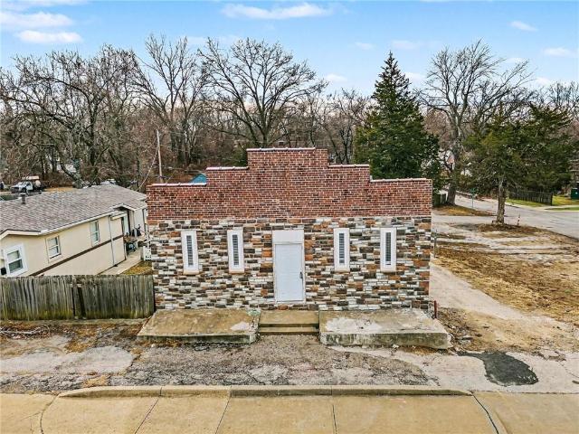 Commercial for sale in Independence, Missouri