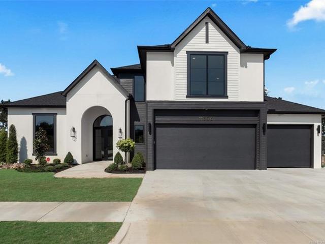 House for sale in Jenks, Oklahoma