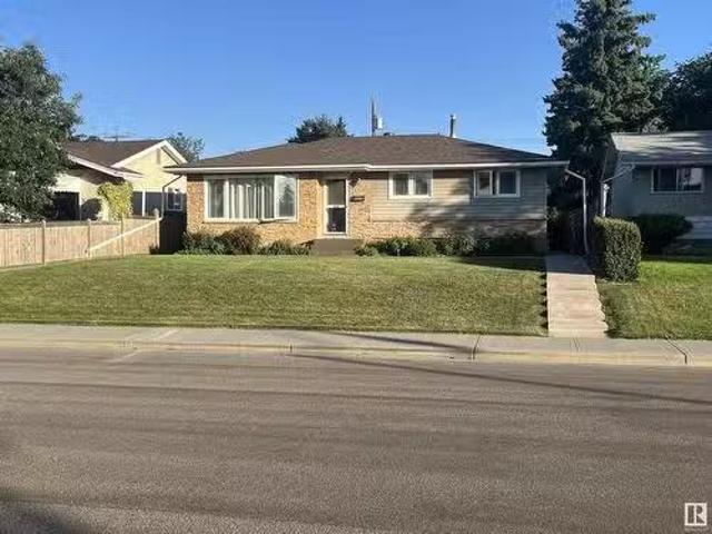 House for sale in Wedgewood, Alberta