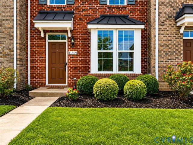 Townhouse for sale in Virginia