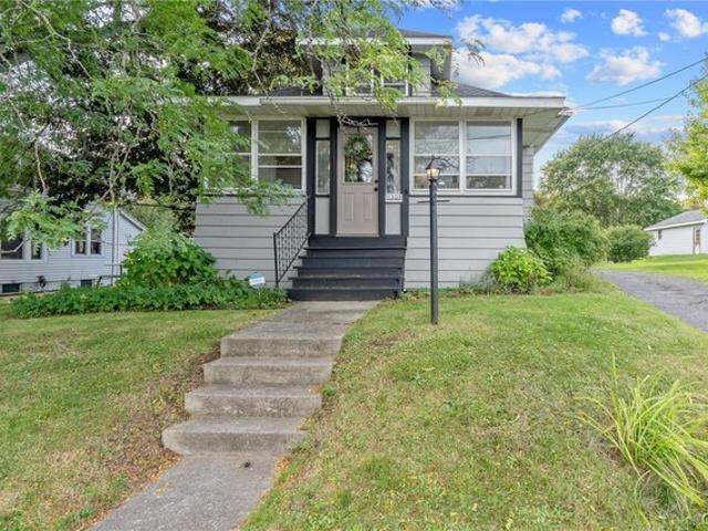 House for sale in Village of Cato, Town of Cato