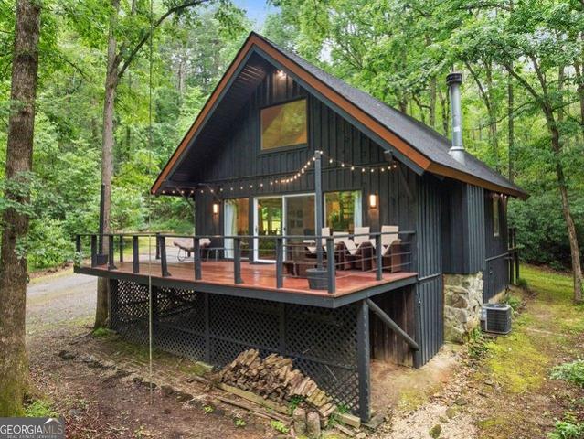 House for sale in Sautee Nacoochee, Georgia