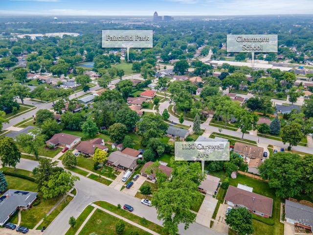 House for sale in Elk Grove Village, Illinois