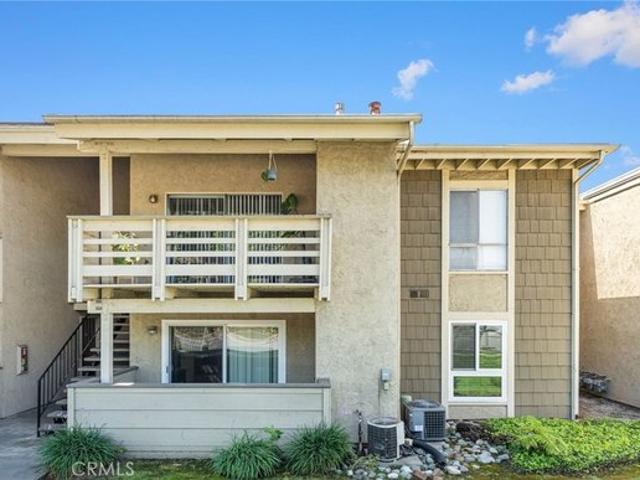 Condo for sale in Azusa, California